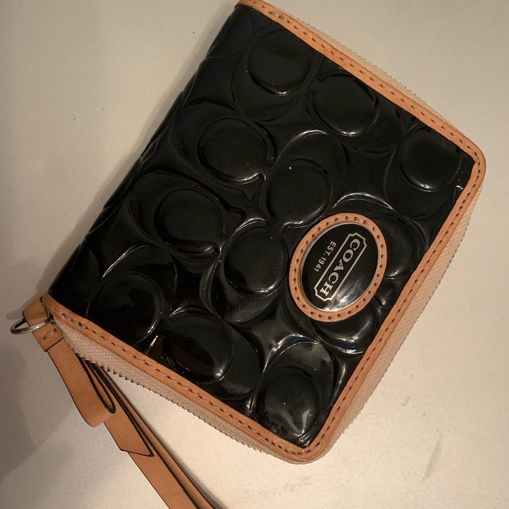 Black patten leather wallet./wristlet